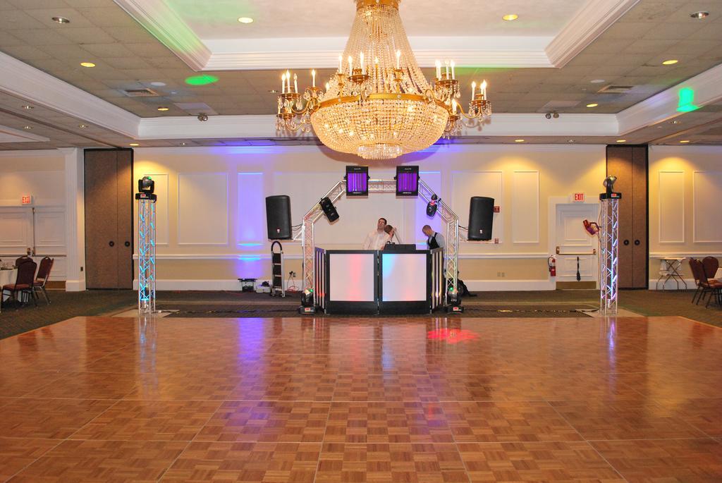 Ramada By Wyndham Seekonk Providence Area Εξωτερικό φωτογραφία